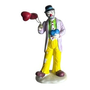 Flamrbo Clown Figurine Holding Heart and‎ Balloons Vintage 1988 Ceramic